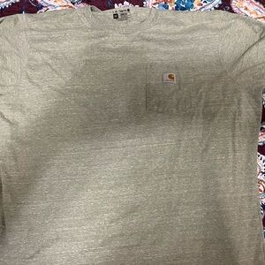 Men’s heavyweight loose fit Carhartt pocket tshirt.